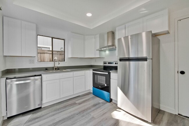 Photo - Welcome to this 3 bedroom 2 bath Just updated Townhome located in South San Jose.