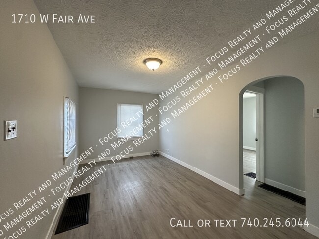 Photo - 1710 W Fair Ave
