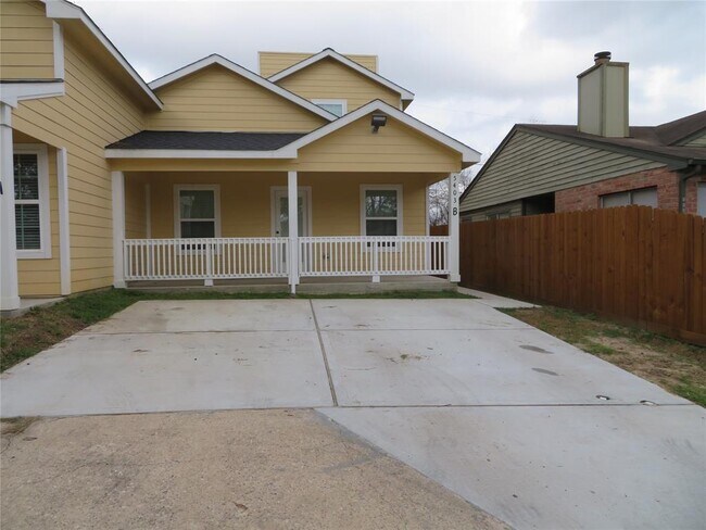 Photo - 5403 Farley Dr Apartment Unit B