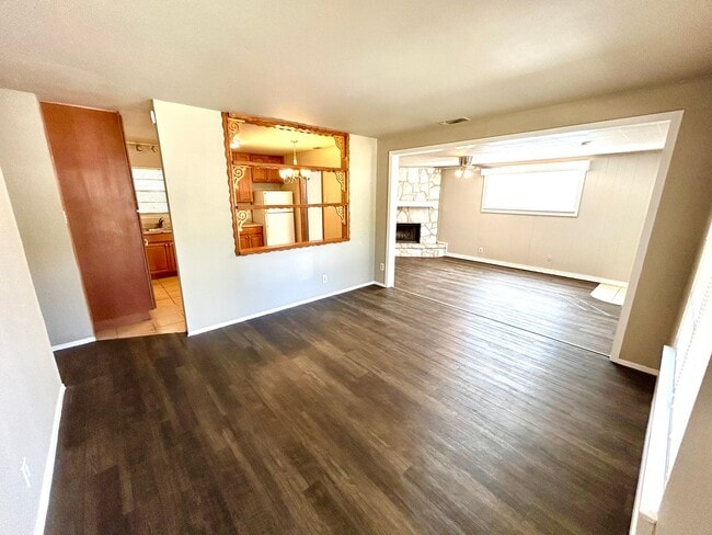 Photo - *COMING SOON* Cozy & Convenient – 3 Bedroom Home Near Shopping & Highways!