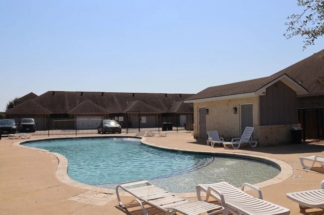 Photo - 3617 Kenyon Dr