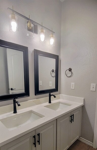 Photo - 2909 Madison Ct
