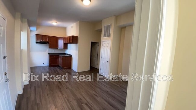 Photo - 4200 Colerain Ave