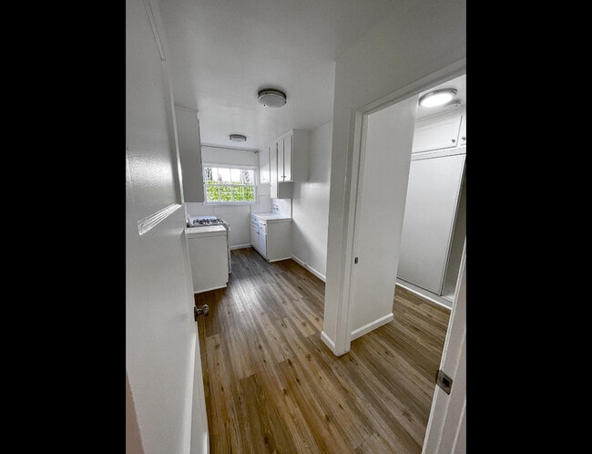 Photo - 1601 N Normandie Ave