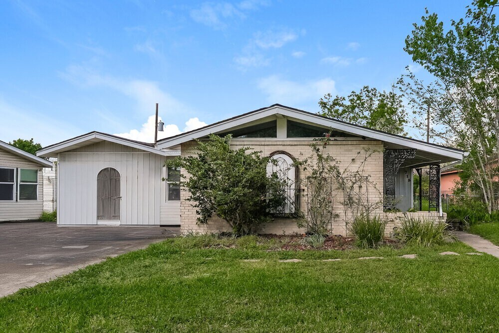 Photo - 715 Central Ave