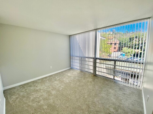 Photo - Beautifully Remodeled Home in the HEART of Fashion Valley! Comes with Parking!