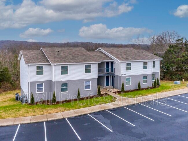 Photo - 140 Kingsridge Dr