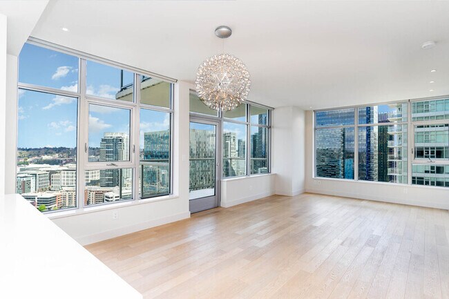 Photo - 583 Battery St Unit 2802