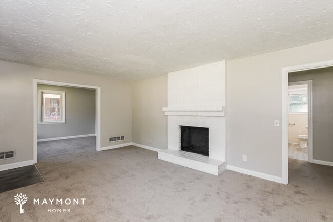 Photo - 3416 Truman St