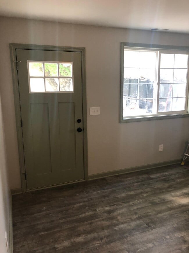 Photo - 1296 S 18th St