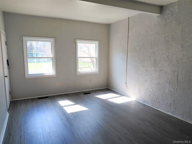 Photo - 79 Franklin St Unidad 303