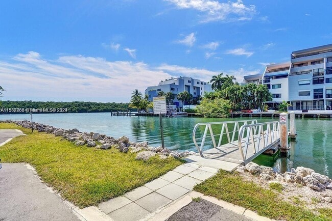 Photo - 400 Kings Point Dr Unit 1208