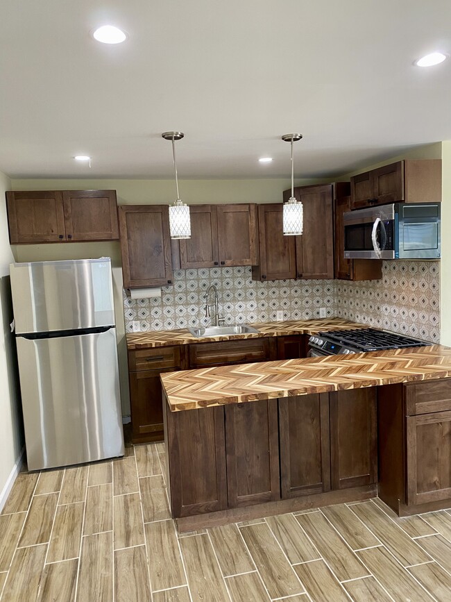 Kitchen - 2296 Cutler St Apartment