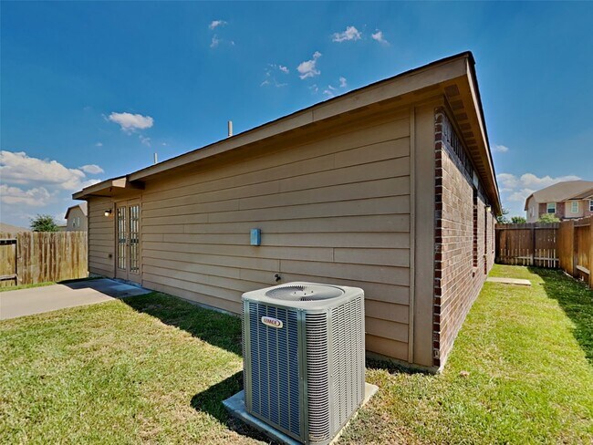 Photo - 21115 Baltic Rain Dr