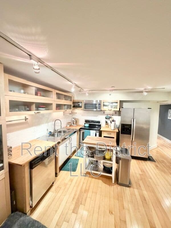 Photo - 1350 Randolph St NW Unit #1
