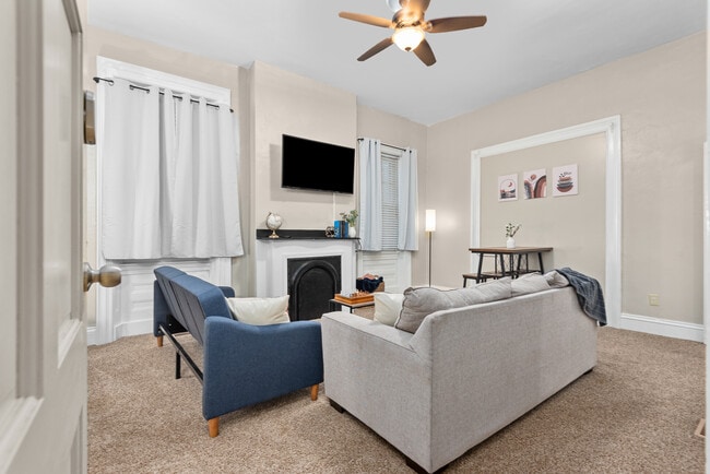 Photo - 367 Middle St Unit 1