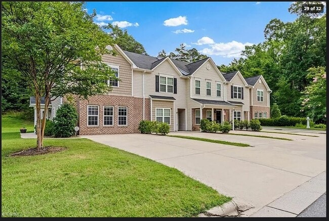 Photo - 6518 Ashebrooke Dr