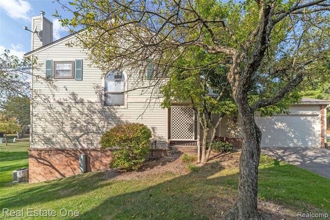 Photo - 5652 Drake Hollow Dr E Unidad 31