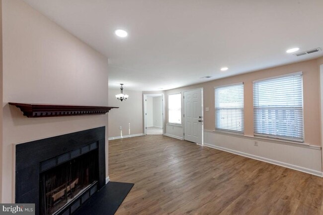 Photo - 4356 Pembrook Village Dr