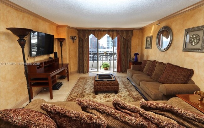 Building Photo - 19101 NE 36th Pl Unit 2203