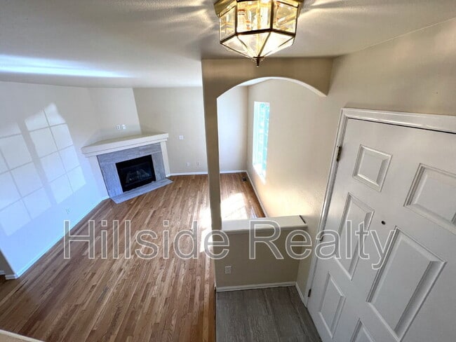 Photo - 191 Ellers Grove