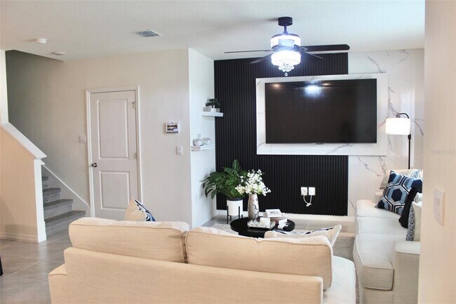 Photo - 5653 Brosnan Rd
