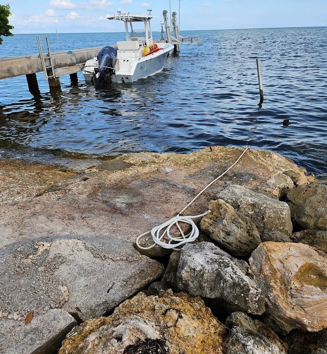 Photo - 131 N Ocean Ln