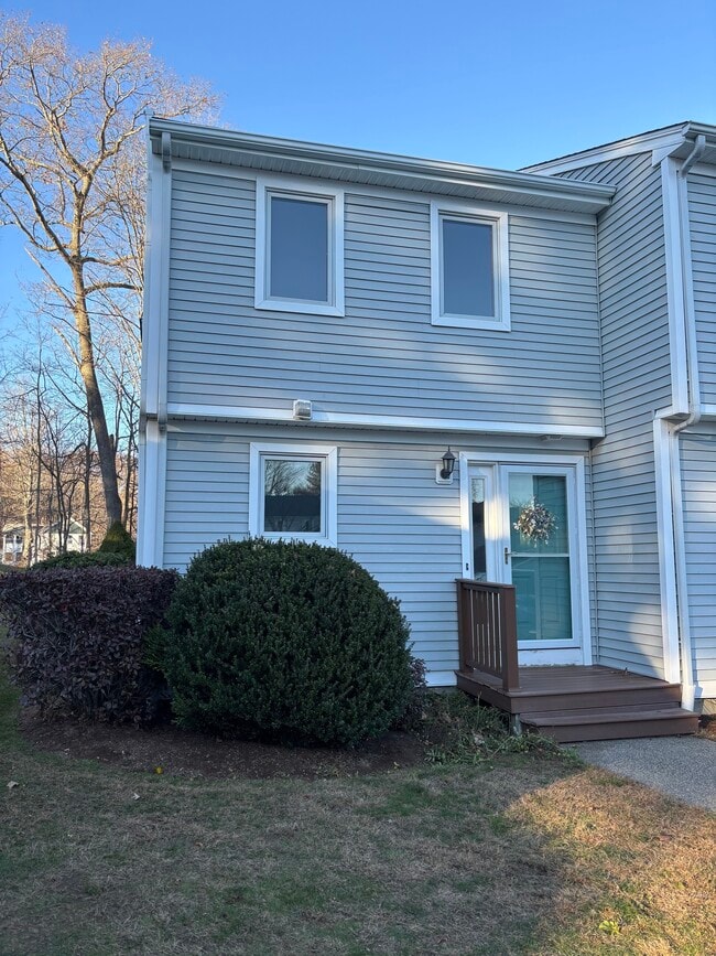 Building Photo - 28 Mallard Cove Rd Unit 28