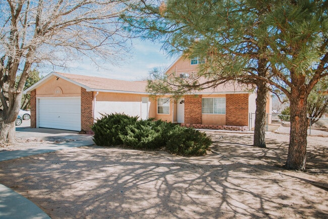 180 Itasca Rd SE
