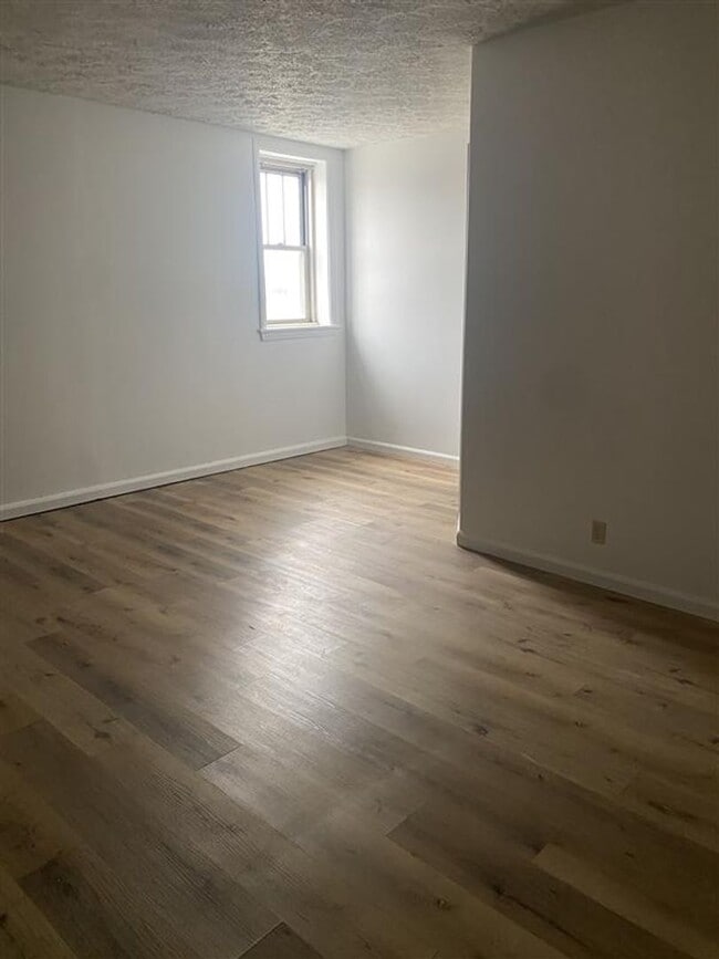 Photo - Arrasmith Apartments