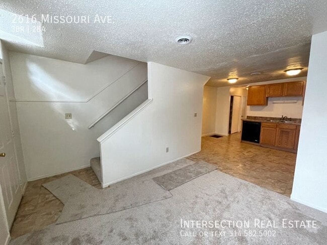 Photo - 2616 Missouri Ave