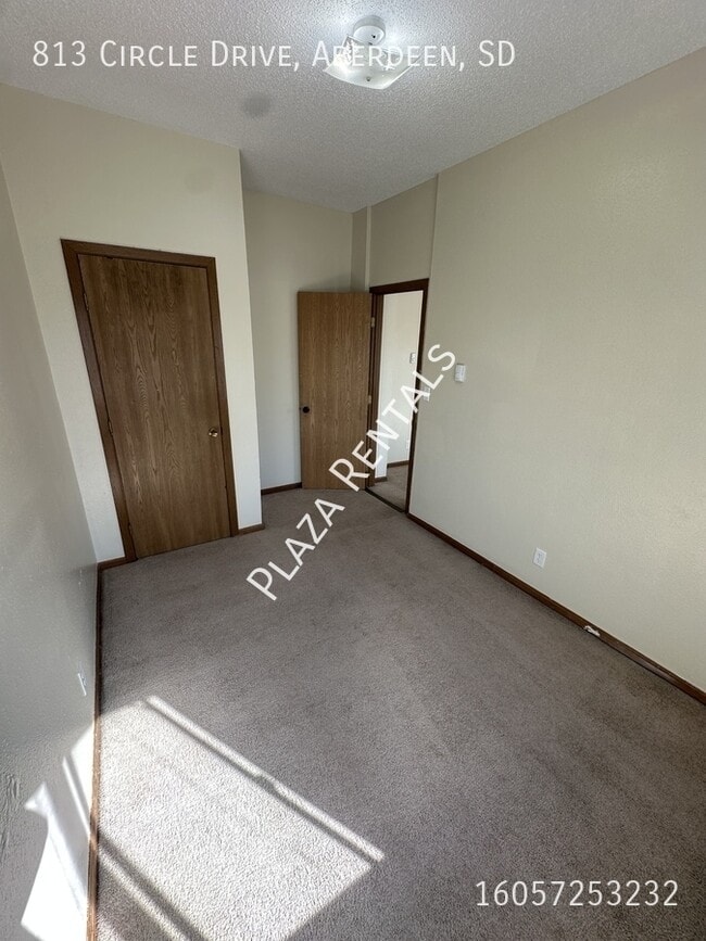 Photo - 10 9th Ave NE Unit 16