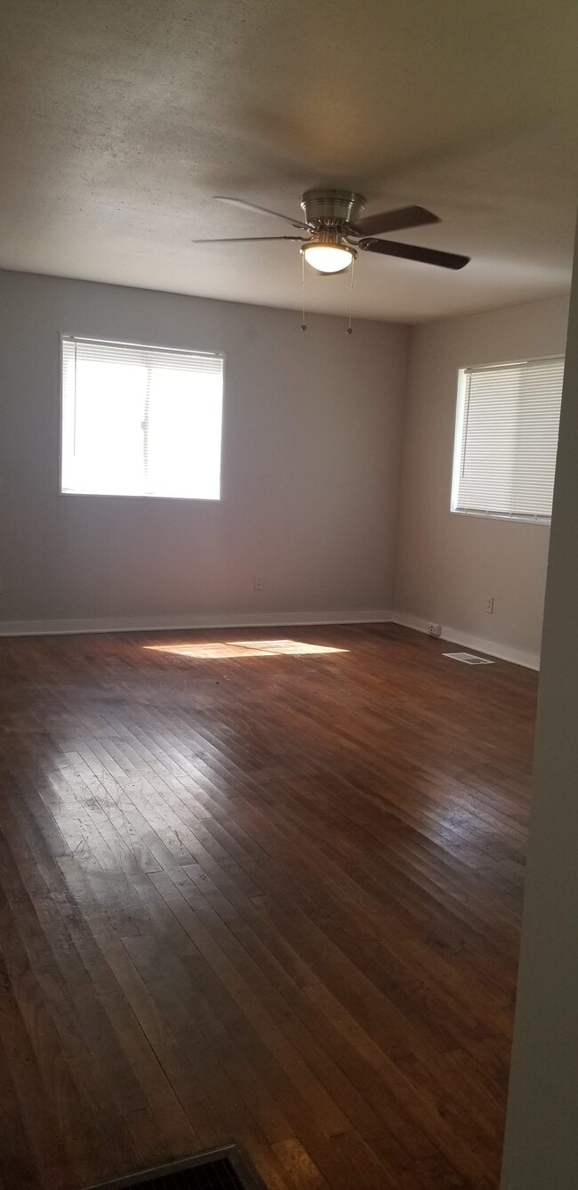 Photo - 124 Pecan Street