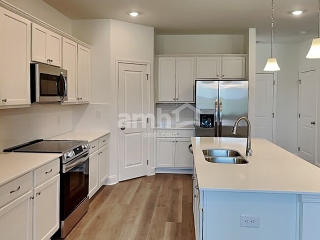 200 Argea Dr