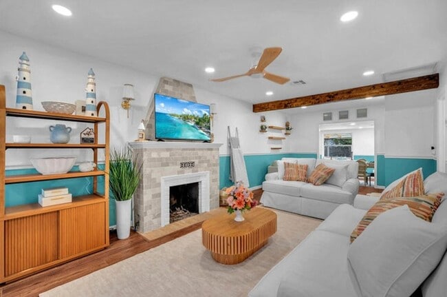 Photo - 528 N Palmway