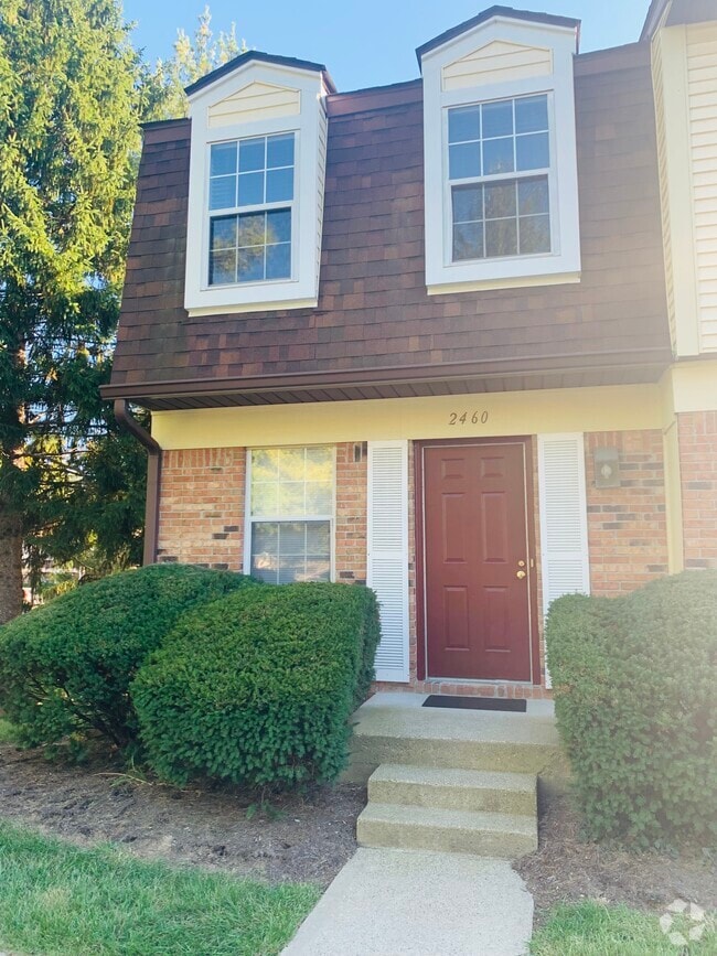 Building Photo - 2460 S Burberry Ln Rental