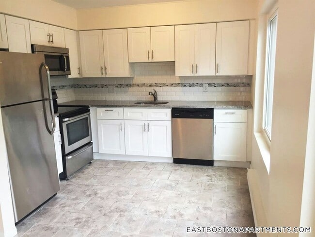 Photo - 126 Marginal St Unit 2