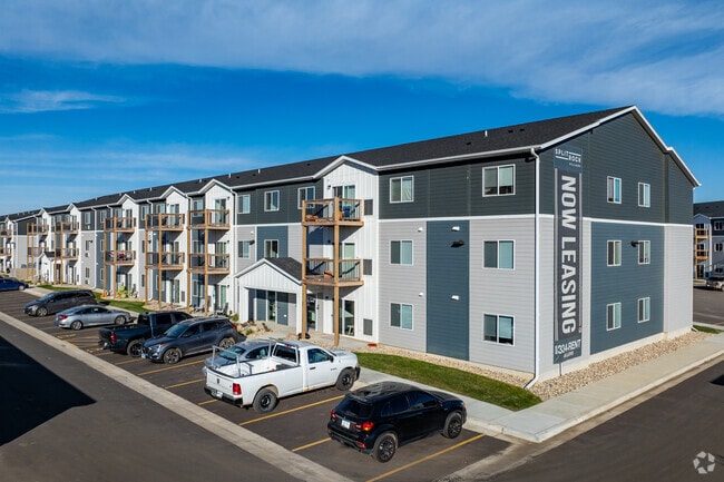 Split Rock Village Apartments & Townhomes