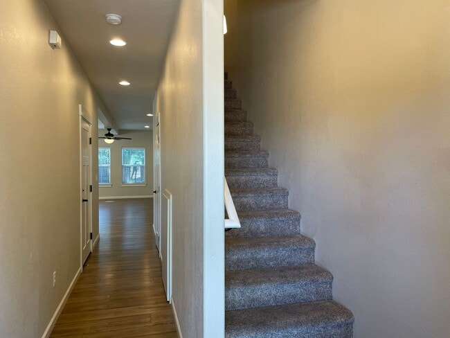 Photo - Gorgeous 4 Bedroom 2.5 Bath Home-A Must Se...