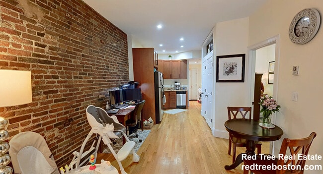 86 West Cedar St
