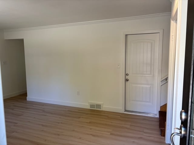 Photo - 5525 Perry Ln