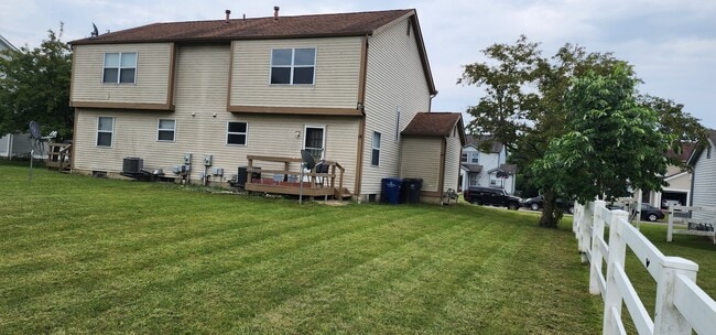 Huge backyard - 7164 feather court Unit 7164