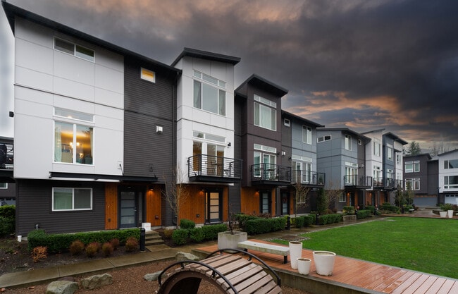 Photo - 1587 139th Ct NE