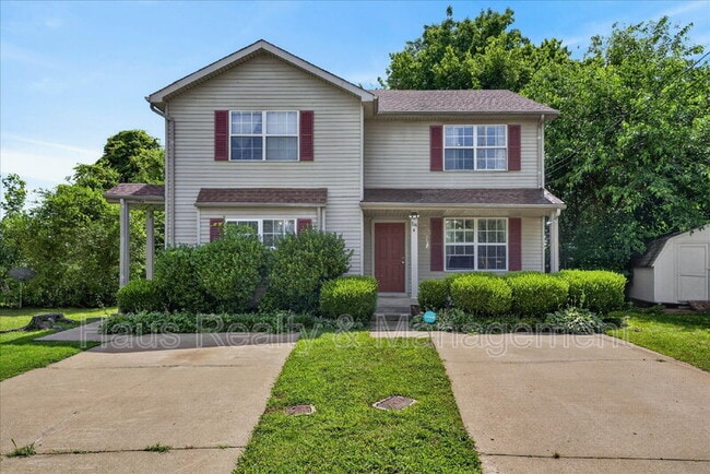 114 Cunningham Pl