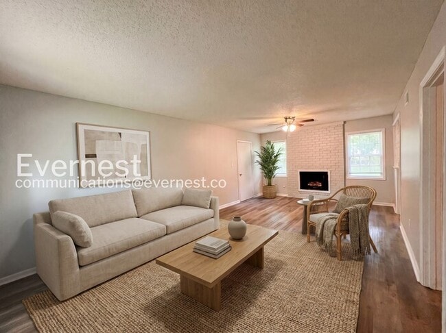 Photo - 3060 Fairmeadow Dr