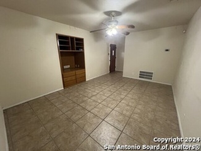 Living Room - 208 Michelle Dr