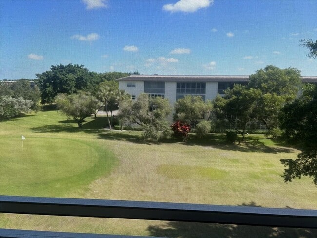Building Photo - 3405 Bimini Ln Unit D4 Rental