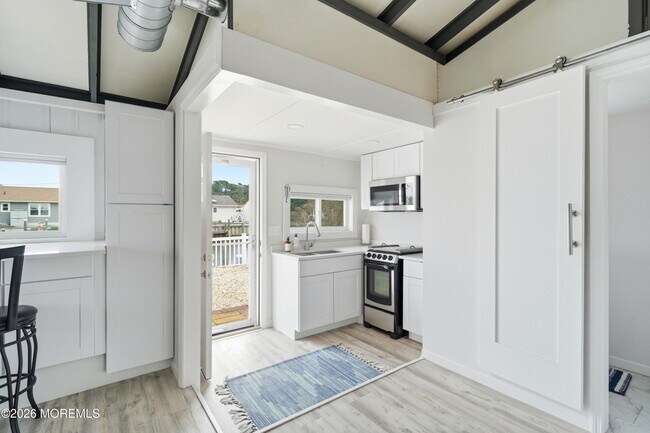 Photo - 1121 Cape May Dr