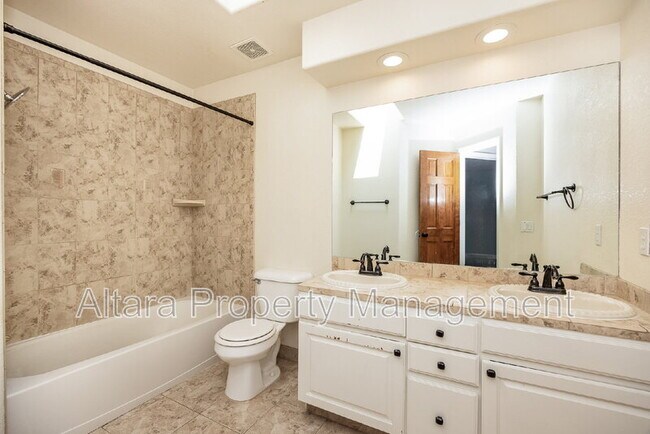 Photo - 1825 Starstone Ct