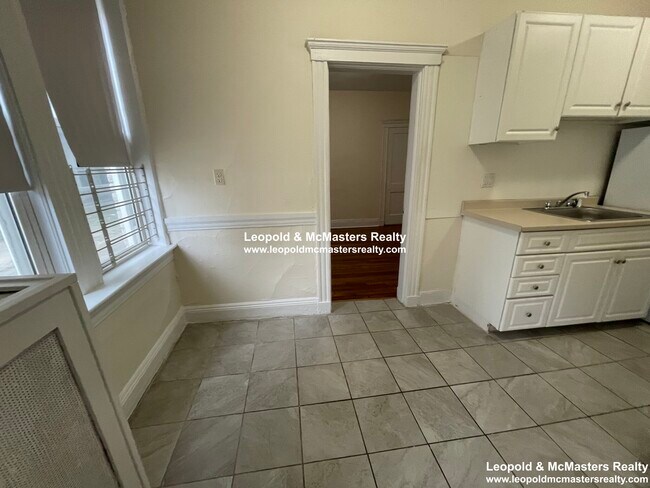 Photo - 130 Washington St